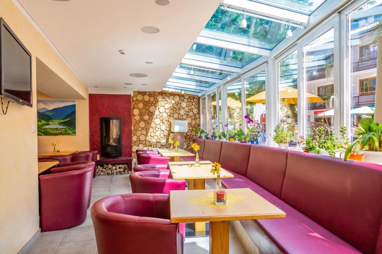 Hotel Alte Post Feld am See Ngoại thất bức ảnh