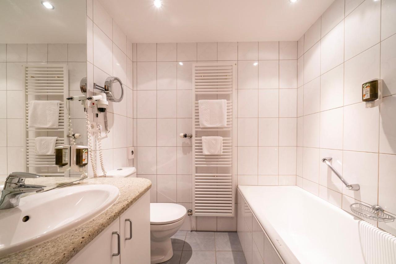 Hotel Alte Post Feld am See Ngoại thất bức ảnh